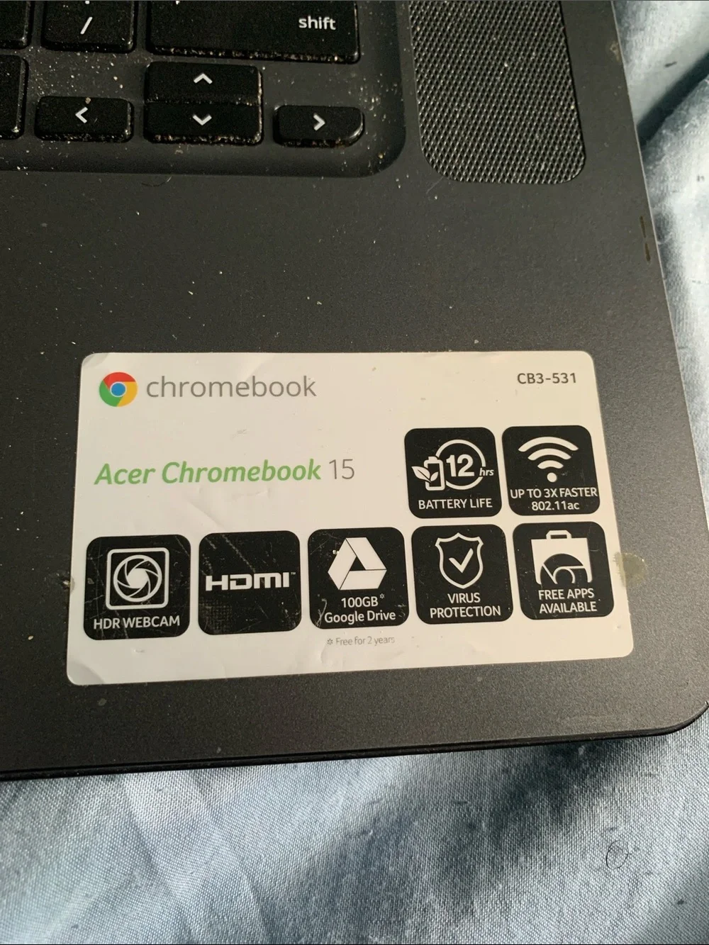 Acer Chromebook Laptop in gray with Charger
